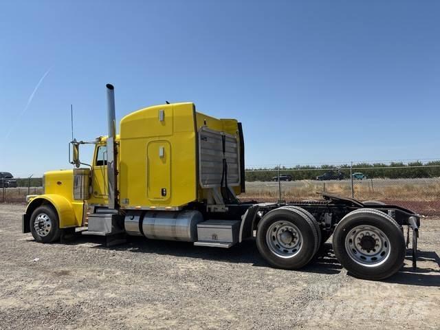 Peterbilt 389 中古トラクターヘッド | トレーラーヘッド