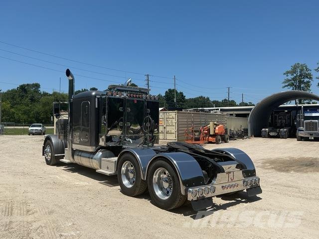 Peterbilt 389 中古トラクターヘッド | トレーラーヘッド
