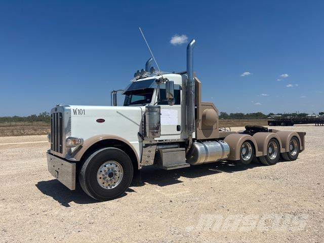 Peterbilt 389 レッカー車
