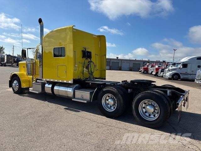 Peterbilt 389 中古トラクターヘッド | トレーラーヘッド