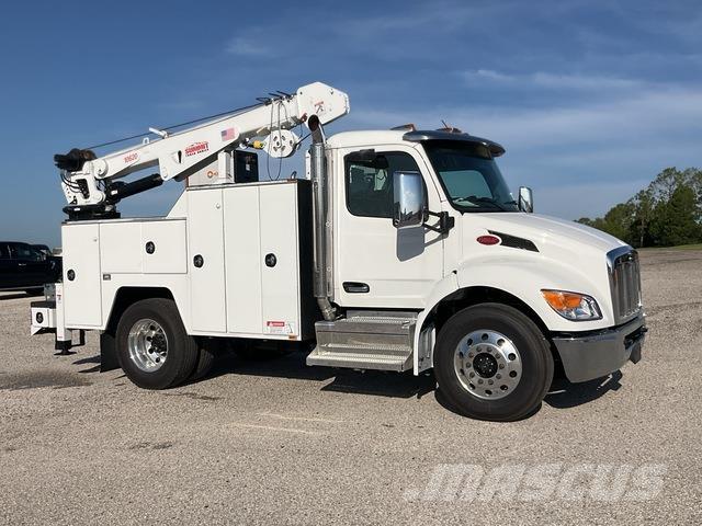 Peterbilt 536 多目的／汎用車両