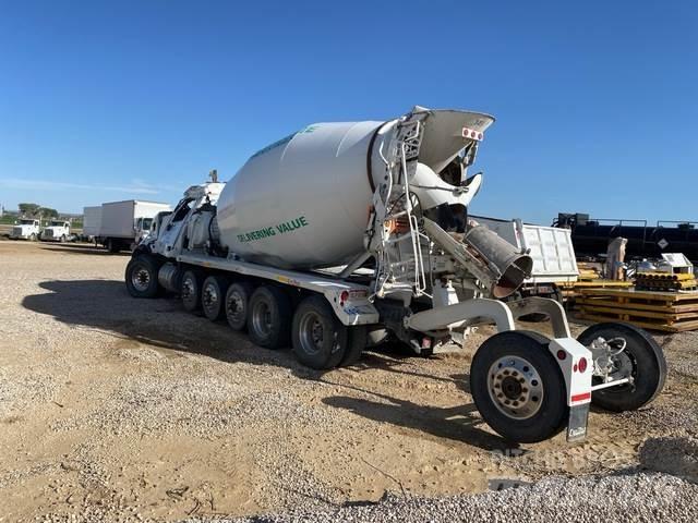 Peterbilt 567 その他トラック