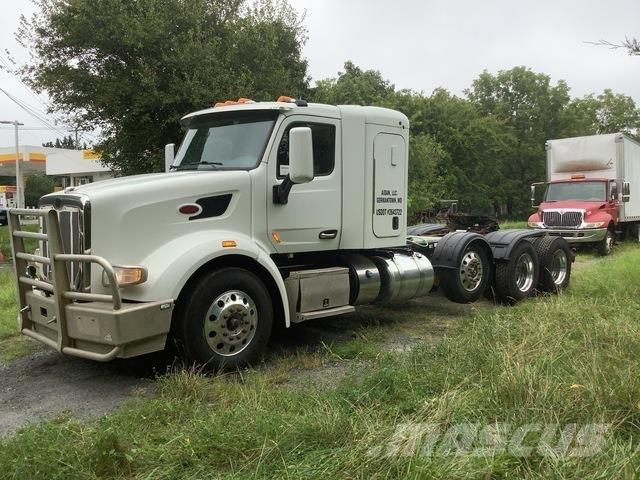 Peterbilt 567 中古トラクターヘッド | トレーラーヘッド