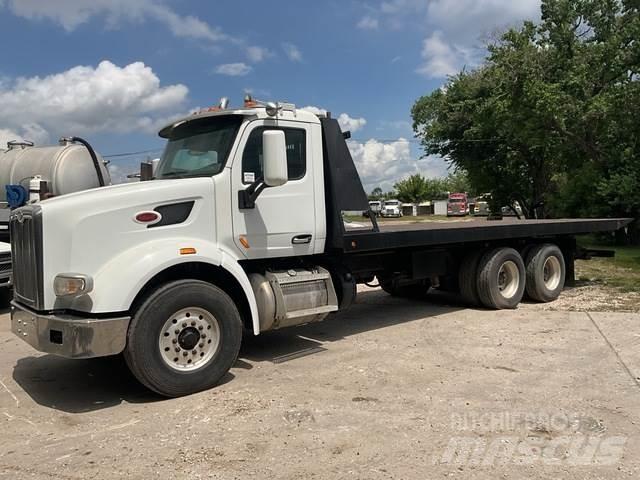 Peterbilt 567 レッカー車