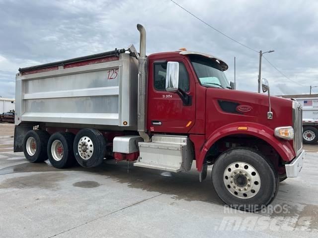 Peterbilt 567 ダンプ
