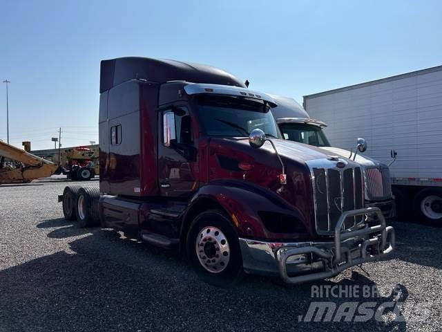 Peterbilt 579 中古トラクターヘッド | トレーラーヘッド