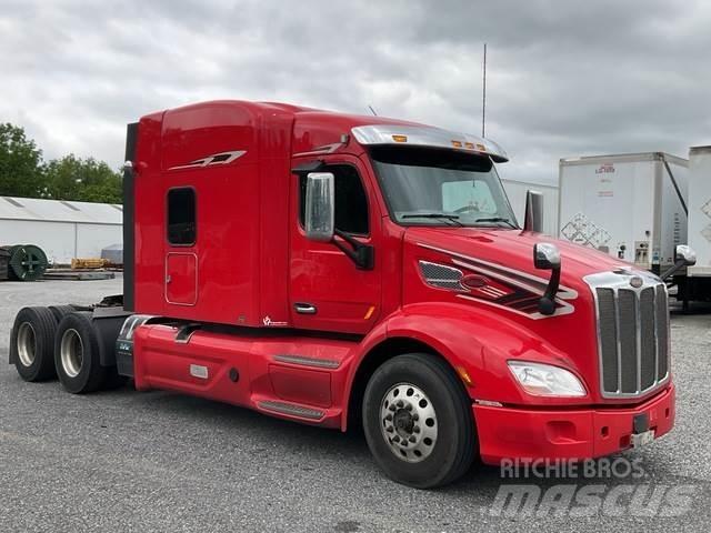 Peterbilt 579 中古トラクターヘッド | トレーラーヘッド