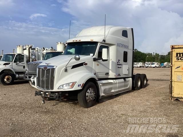 Peterbilt 579 中古トラクターヘッド | トレーラーヘッド