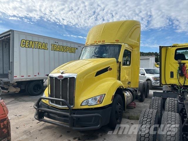 Peterbilt 579 中古トラクターヘッド | トレーラーヘッド