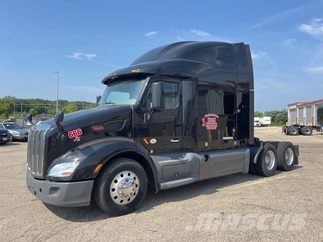 Peterbilt 579 中古トラクターヘッド | トレーラーヘッド