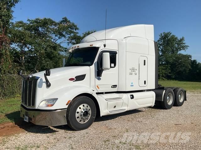 Peterbilt 579 中古トラクターヘッド | トレーラーヘッド