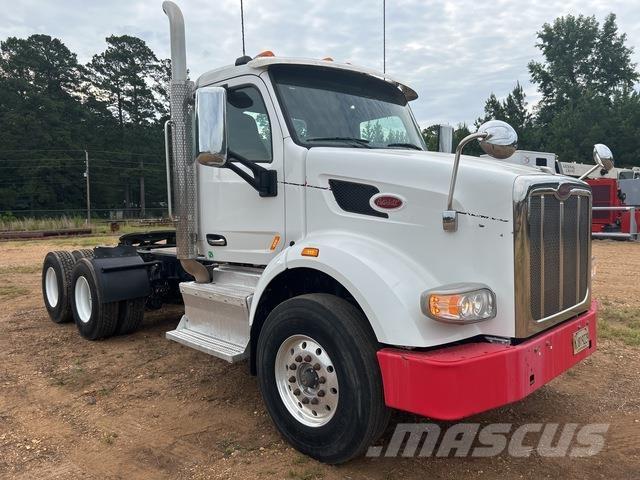 Peterbilt 579 中古トラクターヘッド | トレーラーヘッド