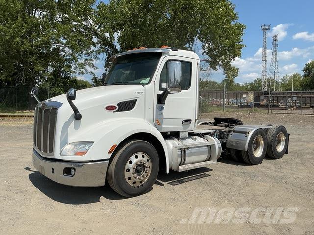 Peterbilt 579 中古トラクターヘッド | トレーラーヘッド