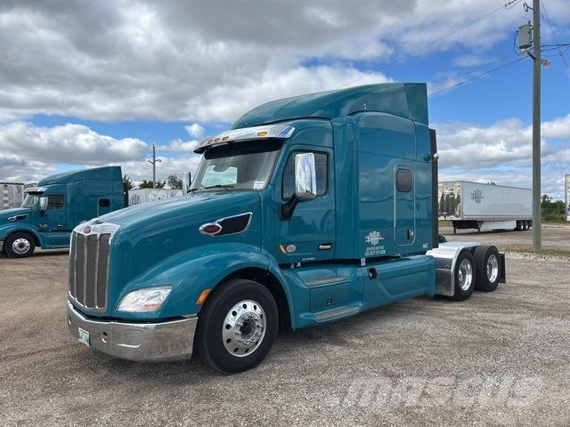 Peterbilt 579 中古トラクターヘッド | トレーラーヘッド