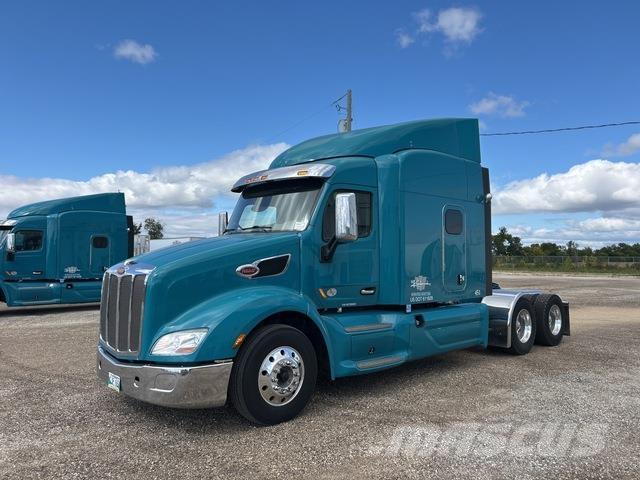 Peterbilt 579 中古トラクターヘッド | トレーラーヘッド