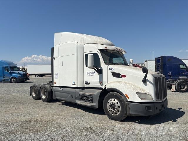 Peterbilt 579 中古トラクターヘッド | トレーラーヘッド