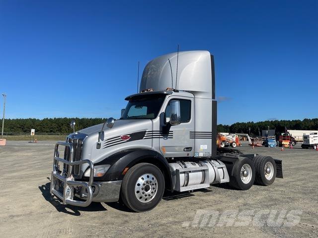 Peterbilt 579 中古トラクターヘッド | トレーラーヘッド