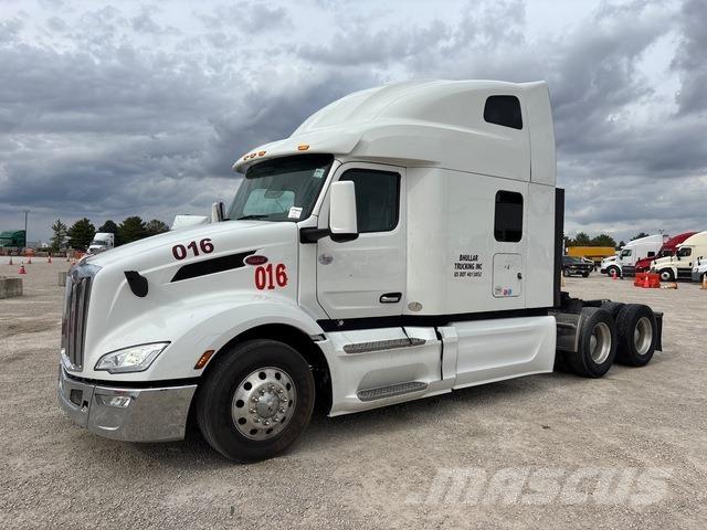Peterbilt 579 中古トラクターヘッド | トレーラーヘッド