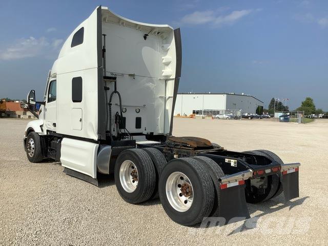Peterbilt 579 中古トラクターヘッド | トレーラーヘッド