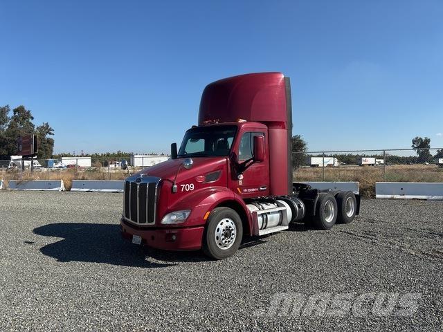 Peterbilt 579 中古トラクターヘッド | トレーラーヘッド