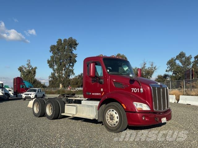 Peterbilt 579 中古トラクターヘッド | トレーラーヘッド
