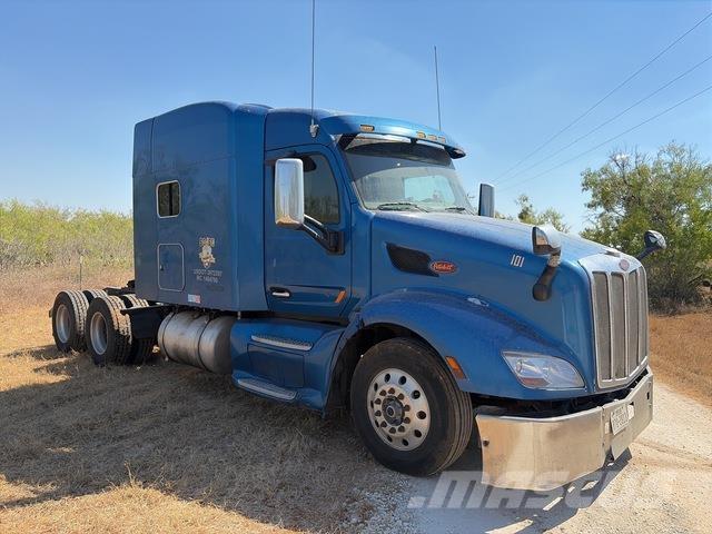 Peterbilt 579 中古トラクターヘッド | トレーラーヘッド