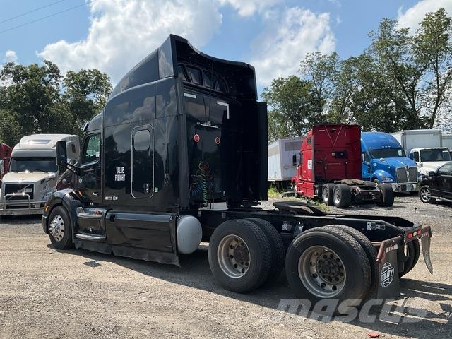 Peterbilt 579 中古トラクターヘッド | トレーラーヘッド