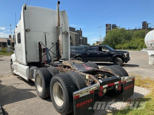  Peterblit 387 中古トラクターヘッド | トレーラーヘッド