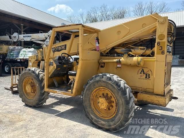 Pettibone 636 テレスコーピックハンドラー