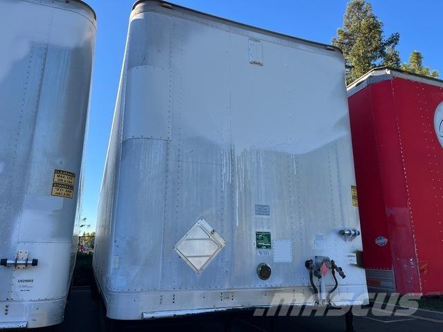  Pines ボックスボディートレーラー