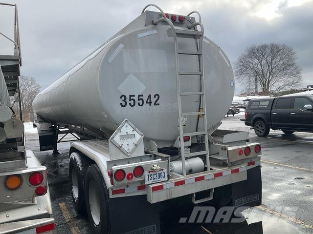 Polar  タンカートレーラー