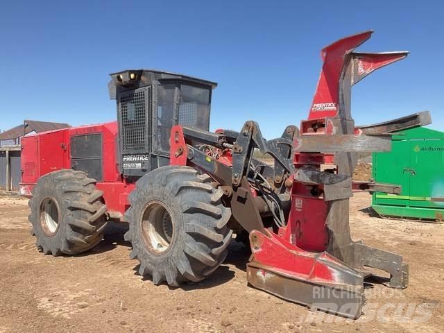 Prentice 2670D フェラーバンチャー