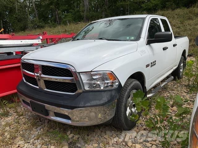 RAM 1500 ピックアップ／ドロップサイド