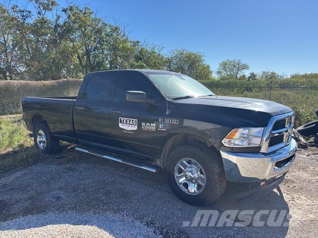RAM 2500 ピックアップ／ドロップサイド