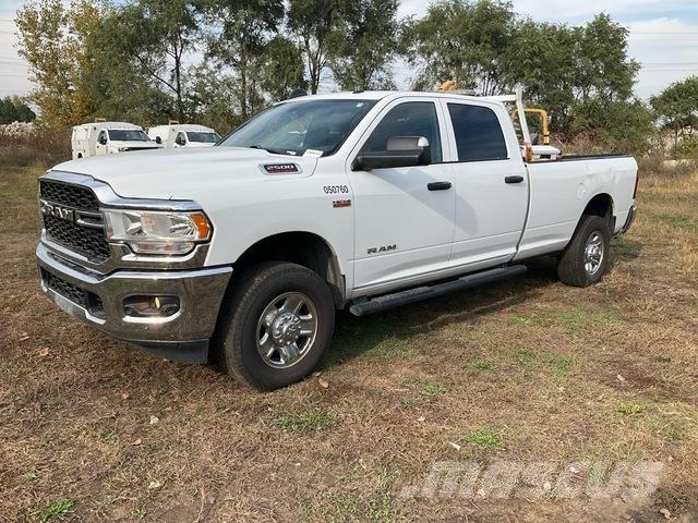 RAM 2500 ピックアップ／ドロップサイド