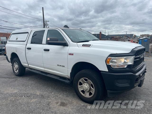 RAM 2500 ピックアップ／ドロップサイド