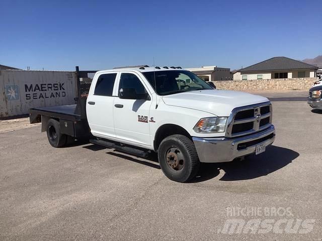 RAM 3500 平ボディー
