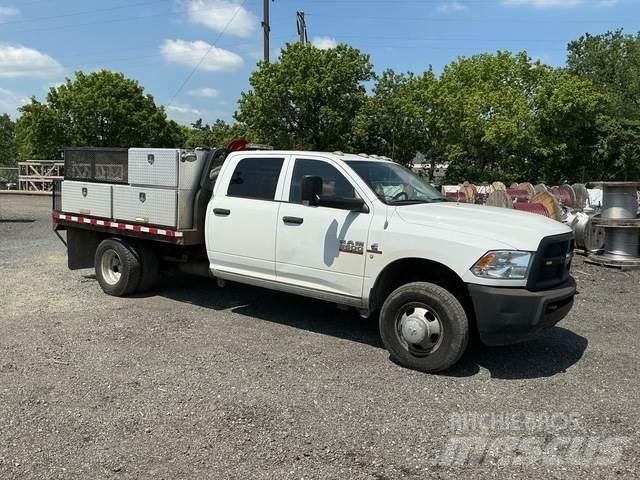 RAM 3500 平ボディー