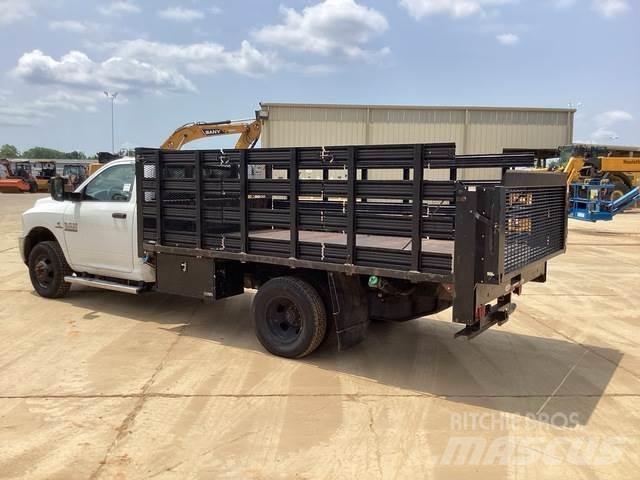 RAM 3500 平ボディー