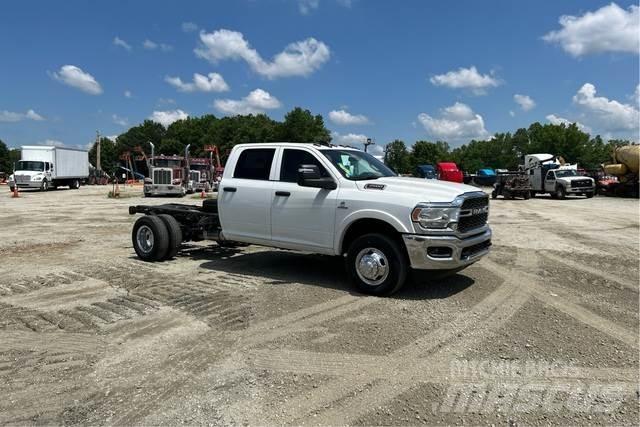 RAM 3500 キャビン及び内装