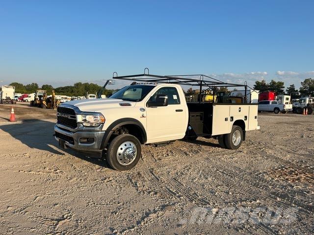 RAM 4500 ピックアップ／ドロップサイド