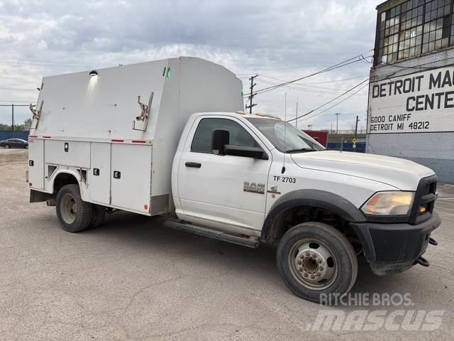 RAM 5500 ピックアップ／ドロップサイド