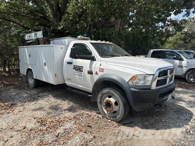 RAM 5500 多目的／汎用車両