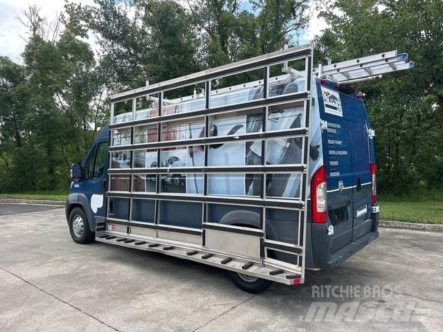 RAM Promaster パネルバン