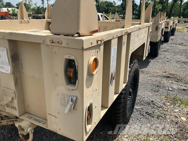 Raytheon M1101 その他トレーラー
