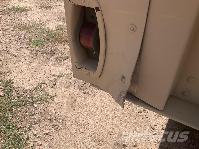  Raytheon M1101 その他トレーラー