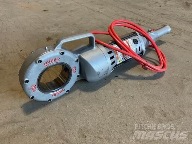  Ridgid 700-T2 パイプライン敷設機械