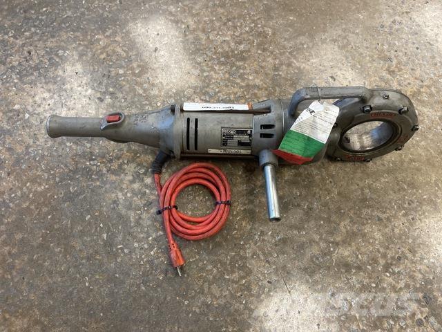  Ridgid 700-T2 パイプライン敷設機械