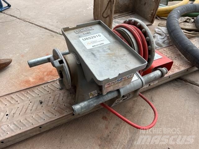  Rigid 300-T2 パイプライン敷設機械
