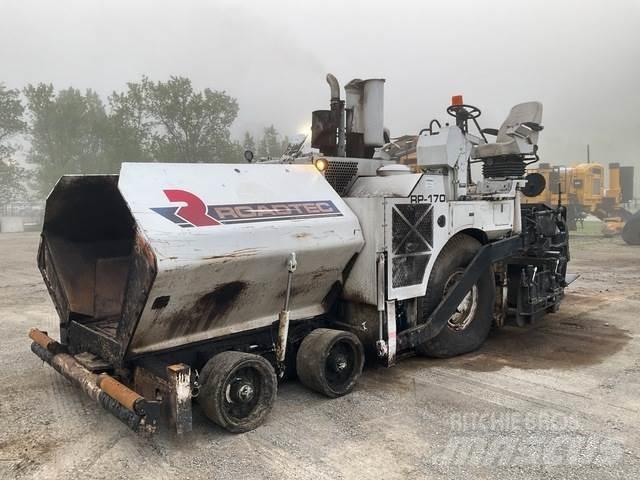 Roadtec RP-170 アスファルトフィニッシャ